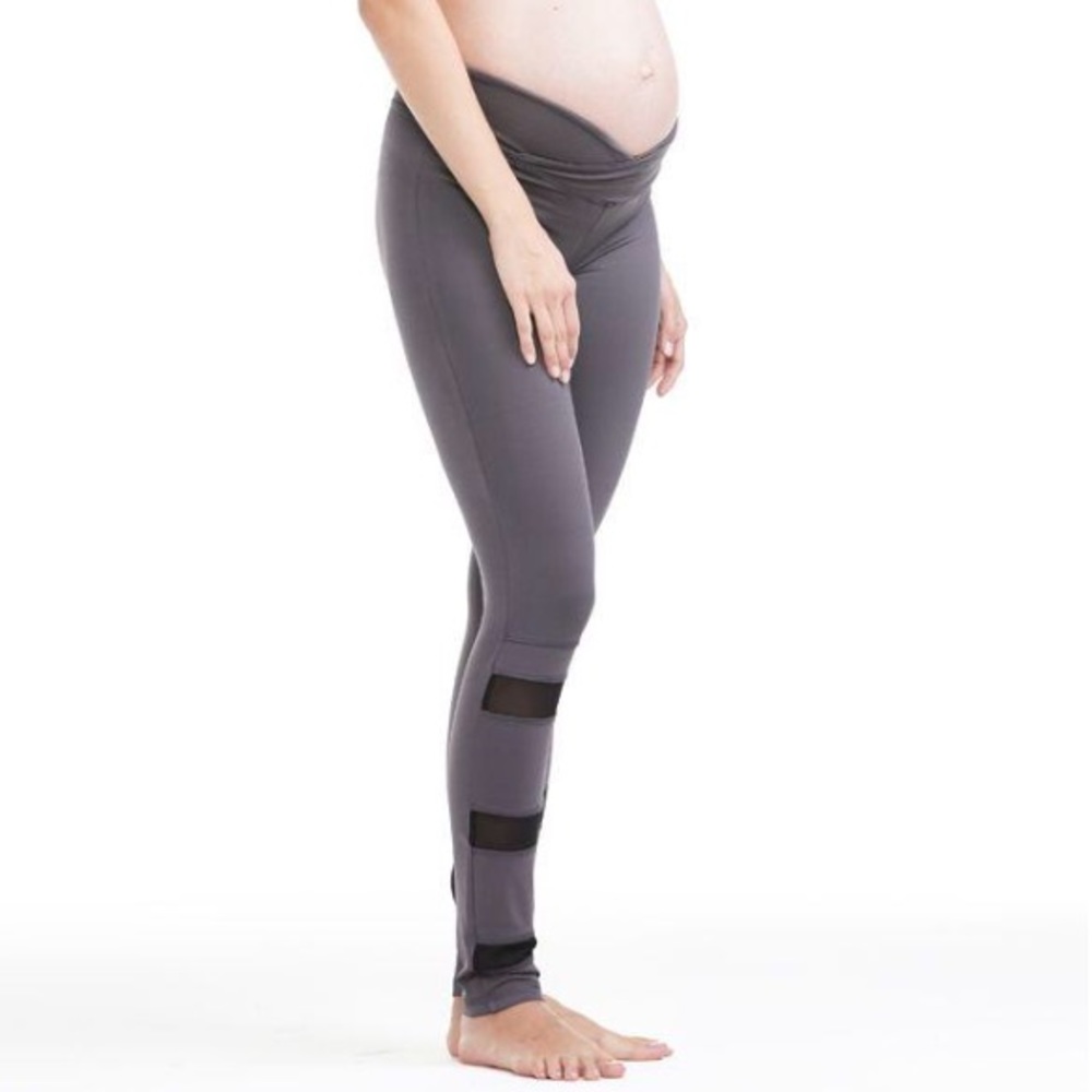 LIVE ELECTRIC Stephanie Bohbot Athletic Leggings